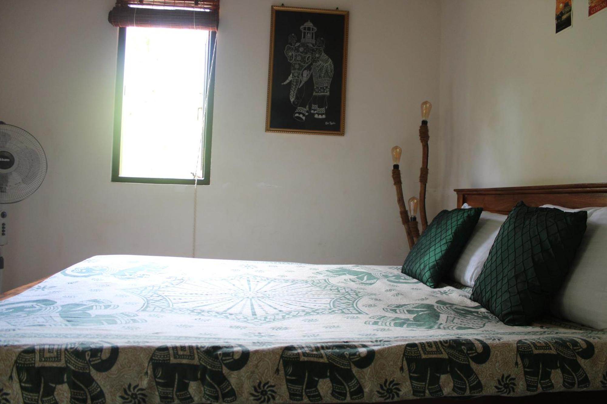 Hotel The Escape With Jadeon Unawatuna Habitación foto